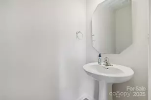 1134 Keydet Dr, Charlotte, NC 28216 - Photo 25