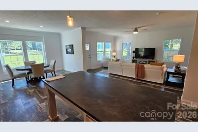 131 Boxwood Lane, Forest City, NC 28043 - Photo 9