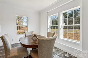 131 Boxwood Ln, Forest City, NC 28043 - Photo 17