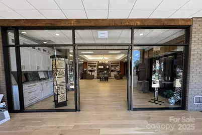 106 1st Avenue S, Conover, NC 28613 - Photo 3