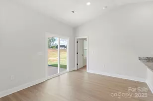 4021 Bolo Dr, Charlotte, NC 28215 - Photo 13