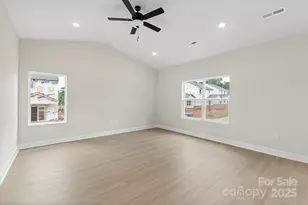 4021 Bolo Dr, Charlotte, NC 28215 - Photo 5