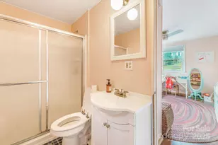 127 Jonestown Rd, Asheville, NC 28804 - Photo 21