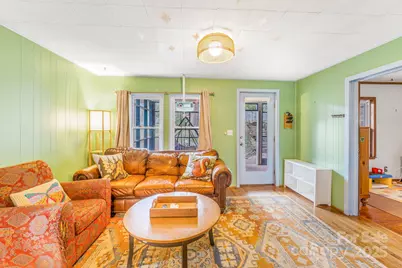 127 Jonestown Road, Asheville, NC 28804 - Photo 7