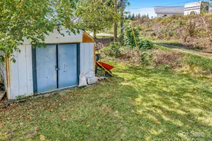 127 Jonestown Rd, Asheville, NC 28804 - Photo 43