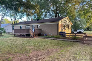 3950 Harrisburg Dr, Harrisburg, NC 28075 - Photo 15