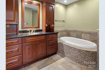 5 Ridge Terrace, Asheville, NC 28804 - Photo 15