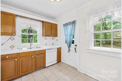 390 Park Road, Albemarle, NC 28001 - Photo 11