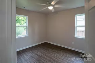 2310 Caronia St, Charlotte, NC 28208 - Photo 15