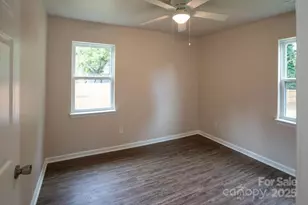 2310 Caronia St, Charlotte, NC 28208 - Photo 13