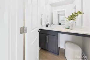 1704 Coral Bark Ln, Charlotte, NC 28216 - Photo 23