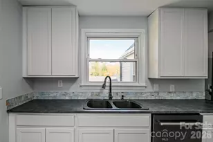 210 Lincoln St SW, Concord, NC 28025 - Photo 7