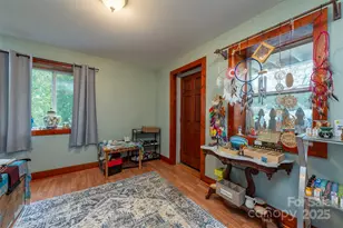 3755 Broad St, Clyde, NC 28721 - Photo 9