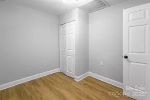 307 S Ransom St, Gastonia, NC 28052 - Photo 21