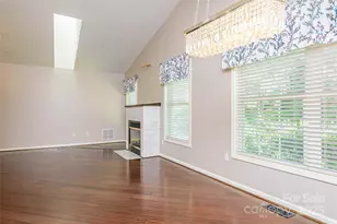 95 BridgetteÂ loop Rd, Hendersonville, NC 28791 - Photo 17