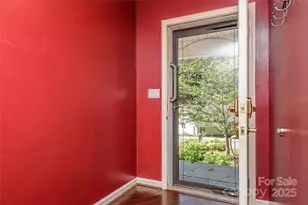 95 BridgetteÂ loop Rd, Hendersonville, NC 28791 - Photo 5