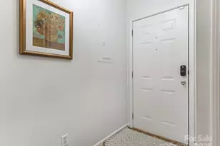 320 S Cedar St, Charlotte, NC 28202 - Photo 5