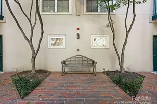 320 S Cedar St, Charlotte, NC 28202 - Photo 3