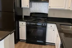 2121 Lennox Square, Charlotte, NC 28210 - Photo 17