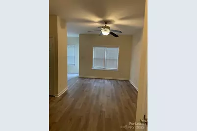 2121 Lennox Square, Charlotte, NC 28210 - Photo 3