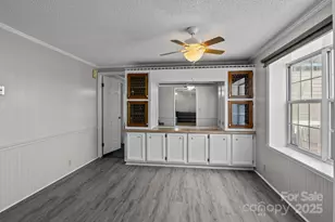 555 Fairmount Rd, Statesville, NC 28625 - Photo 21