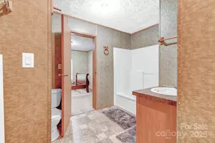 1655 Laurel Mountain View Rd, Flat Rock, NC 28731 - Photo 21