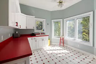 192 Lake Club Dr, Nebo, NC 28761 - Photo 35