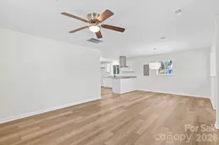 104 Crest St, Belmont, NC 28012 - Photo 9