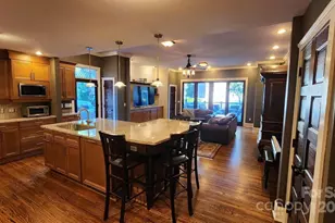 2215 Hassell Pl, Charlotte, NC 28209 - Photo 13