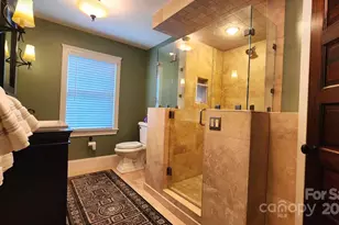 2215 Hassell Pl, Charlotte, NC 28209 - Photo 17