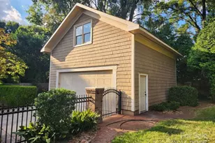 2215 Hassell Pl, Charlotte, NC 28209 - Photo 3