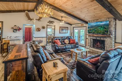 128 Hawthorn Road, Banner Elk, NC 28604 - Photo 3