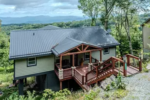 128 Hawthorn Rd, Banner Elk, NC 28604 - Photo 1