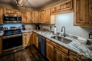 128 Hawthorn Rd, Banner Elk, NC 28604 - Photo 11