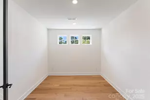 316 Orange St, Charlotte, NC 28205 - Photo 39