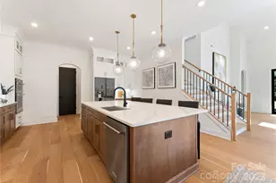 316 Orange St, Charlotte, NC 28205 - Photo 11