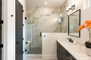 316 Orange St, Charlotte, NC 28205 - Photo 27