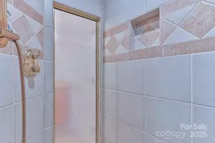 54 Cove Crest Dr, Taylorsville, NC 28681 - Photo 37