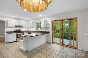 23 Shelby Dr, Asheville, NC 28803 - Photo 19