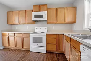 118 Steam Engine Dr, Mooresville, NC 28115 - Photo 11