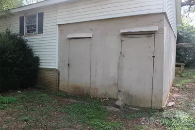 1617 Red Road, Shelby, NC 28150 - Photo 3