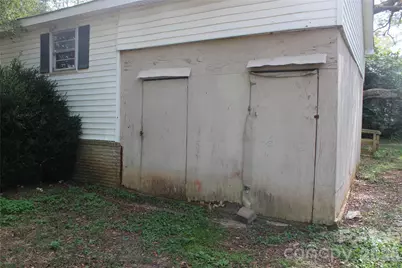 1617 Red Road, Shelby, NC 28150 - Photo 3