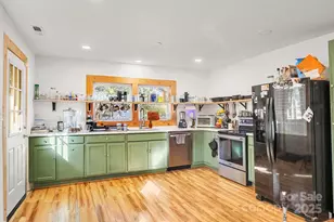 254 Arlington St, Forest City, NC 28043 - Photo 3