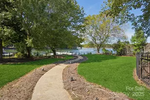 19525 Mary Ardrey Cir, Cornelius, NC 28031 - Photo 17