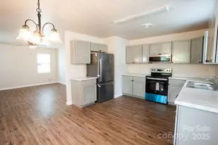 2311 Sherrill St, Charlotte, NC 28208 - Photo 7