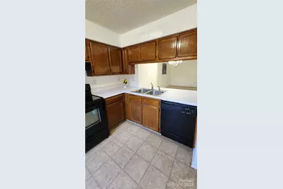 568 Lex Drive, Charlotte, NC 28262 - Photo 3