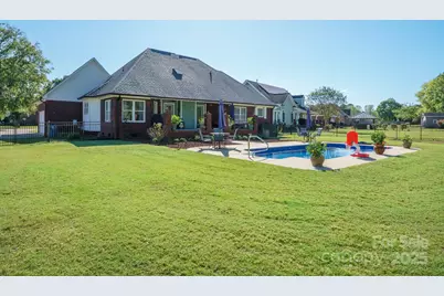 8316 Quail Hollow Drive, Harrisburg, NC 28075 - Photo 35