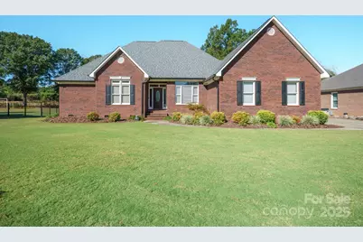 8316 Quail Hollow Drive, Harrisburg, NC 28075 - Photo 3