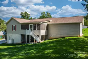 3076 Hunters Ridge Ct, Morganton, NC 28655 - Photo 37