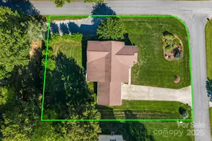 3076 Hunters Ridge Ct, Morganton, NC 28655 - Photo 33